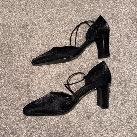 Vintage Mantles Black Closed Almond Toe Pumps Heels 3 Inch 3” Size 7 - Picture 5 of 8